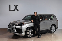 렉서스 ‘디 올 뉴 LX 700h’ 출시...어떤 길에서도 고급스럽게